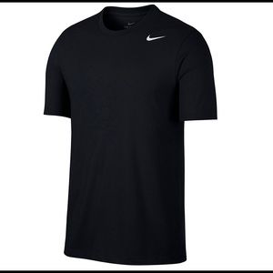 NWT MENS NIKE DRI FIT TSHIRT